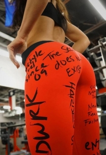 Red slimming letter print yoga pants