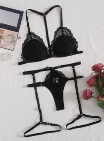 charming 3 pcs black lace bra thongs garters set