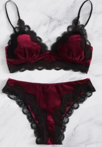 Red sexy three-point flannel lingerie