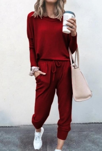 Loose solid burgundy color long-sleeved casual suit